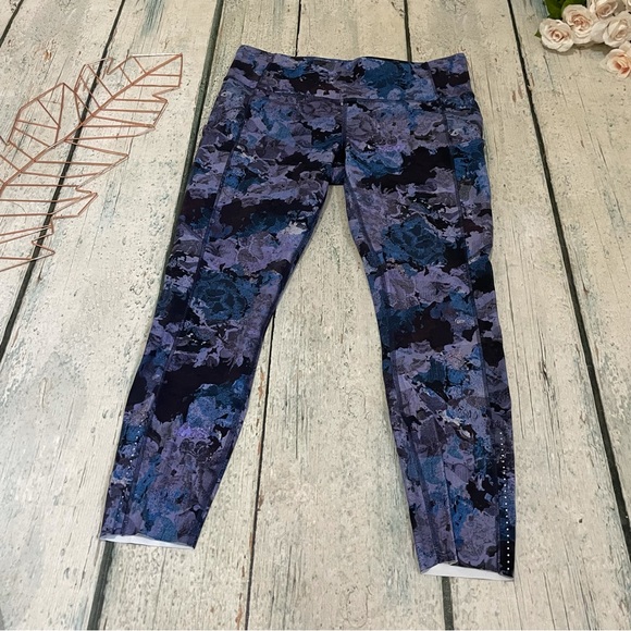 Lululemon 12 fast & free 7/8 tight ll screen camo multi purple floral active run - Picture 3 of 10